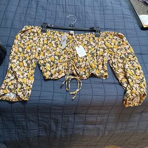 AE Puff Sleeve Ruched Top